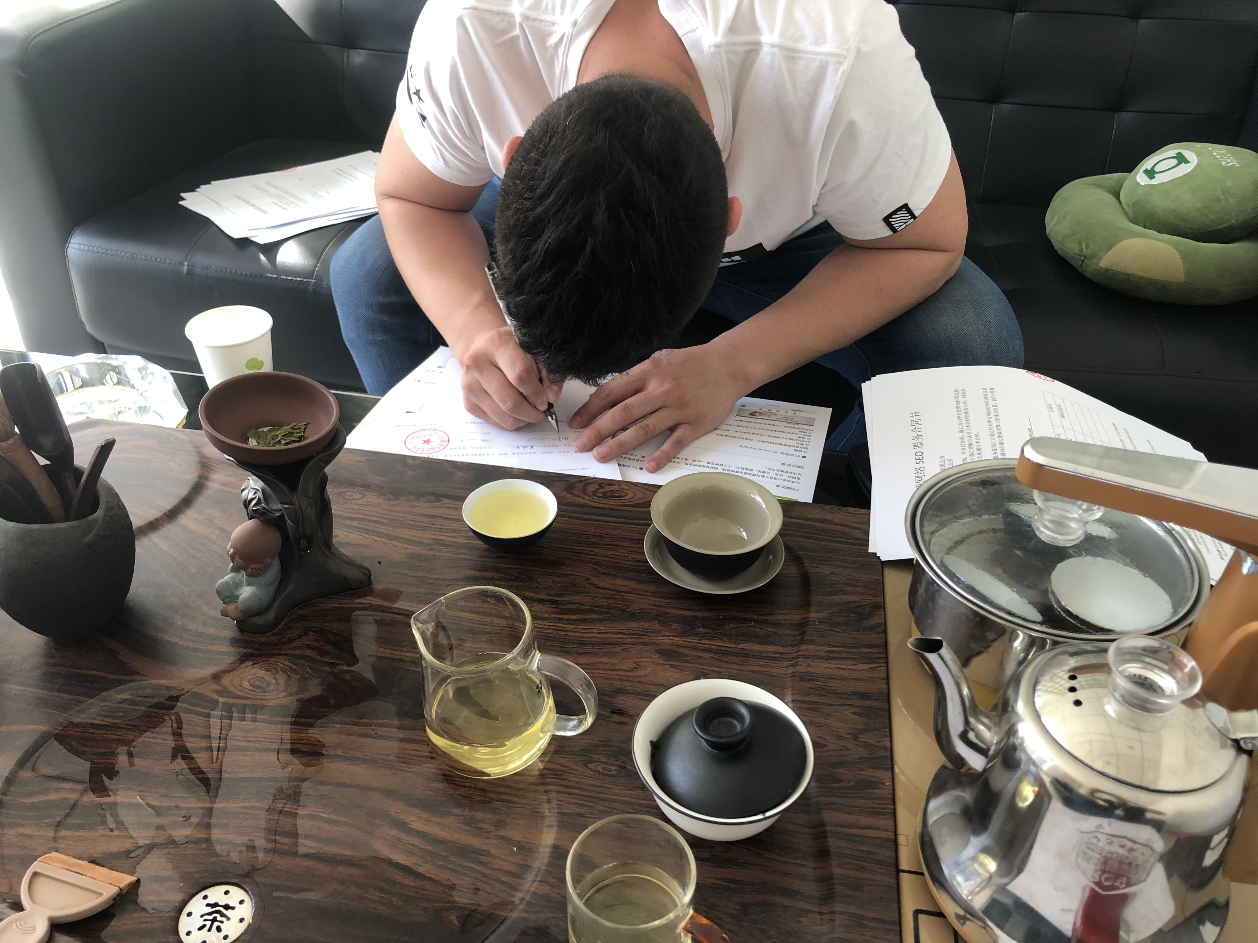 聚搜網(wǎng)與新客戶簽訂合同啦！